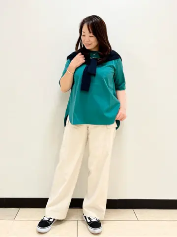 自由区 伊藤 コーディネート画像