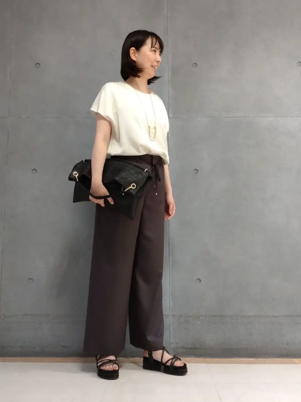 自由区 丸尾 コーディネート画像