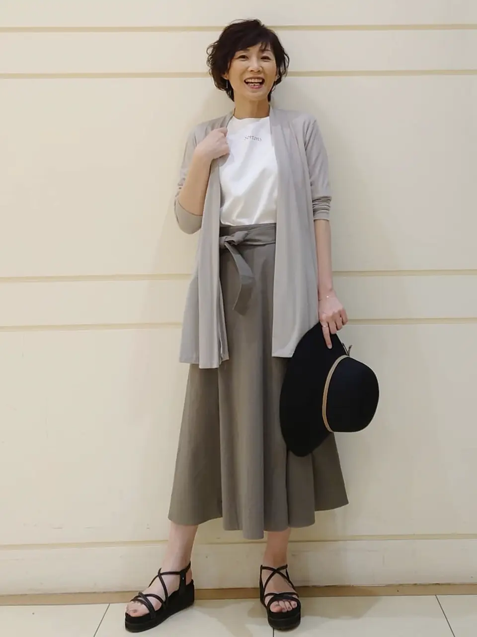 自由区 maruri コーディネート画像