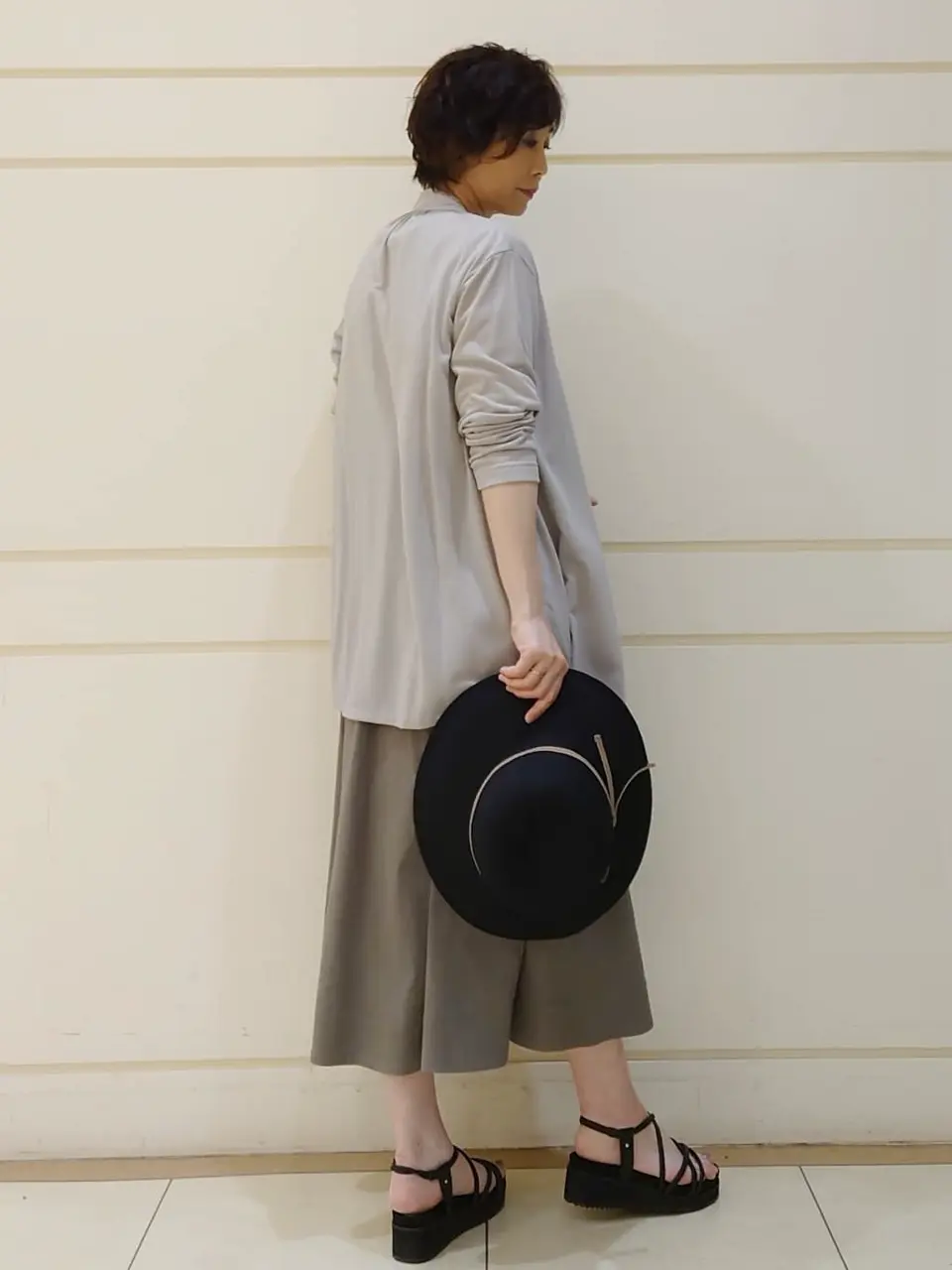 自由区 maruri コーディネート画像