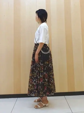 自由区 杉澤 コーディネート画像