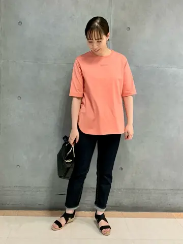 自由区 丸尾 コーディネート画像