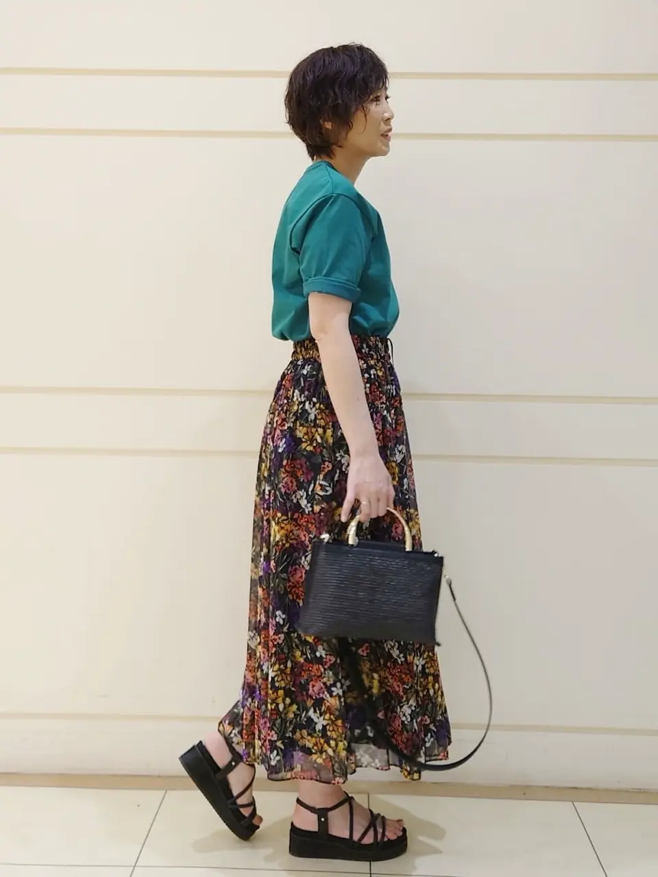 自由区 maruri コーディネート画像