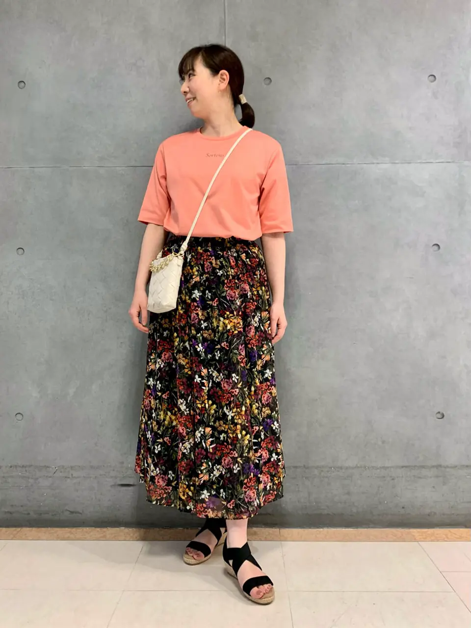 自由区 丸尾 コーディネート画像