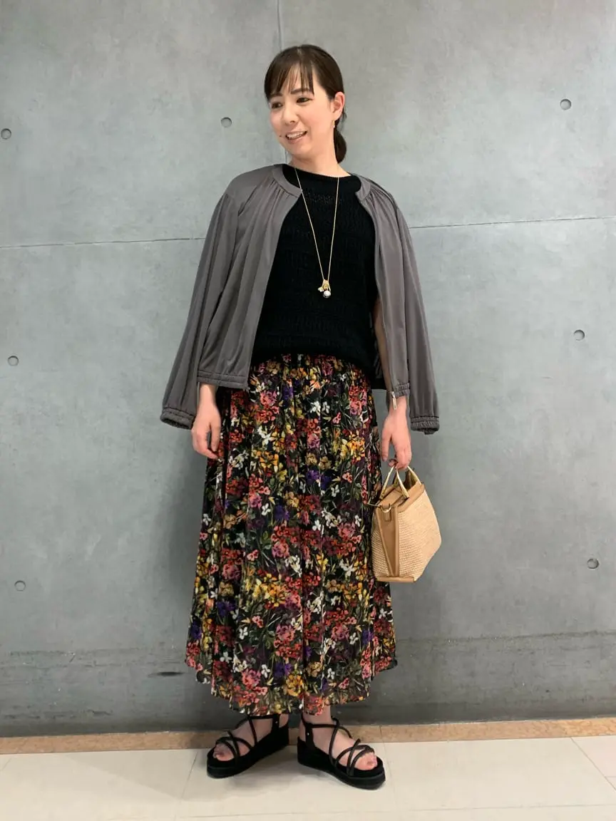 自由区 丸尾 コーディネート画像