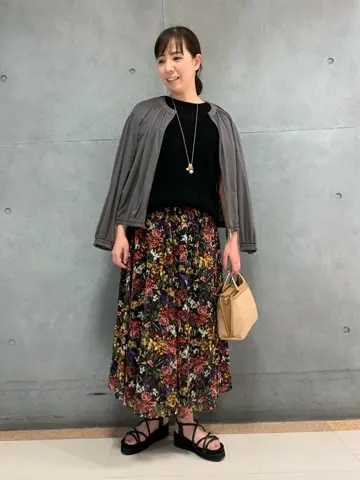 自由区 丸尾 コーディネート画像