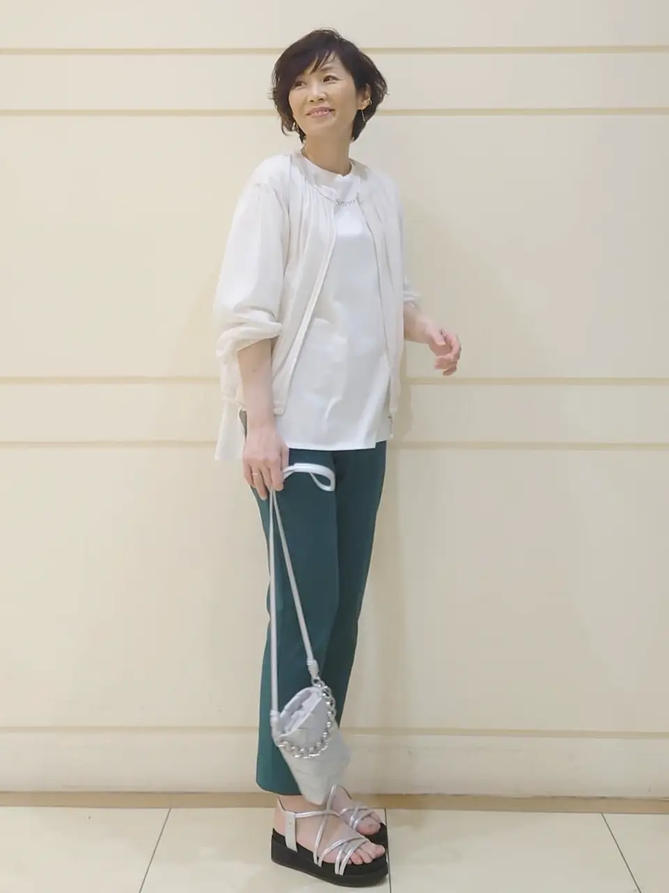 自由区 maruri コーディネート画像