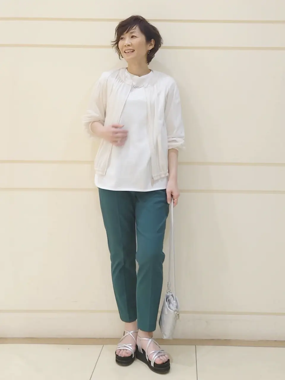 自由区 maruri コーディネート画像