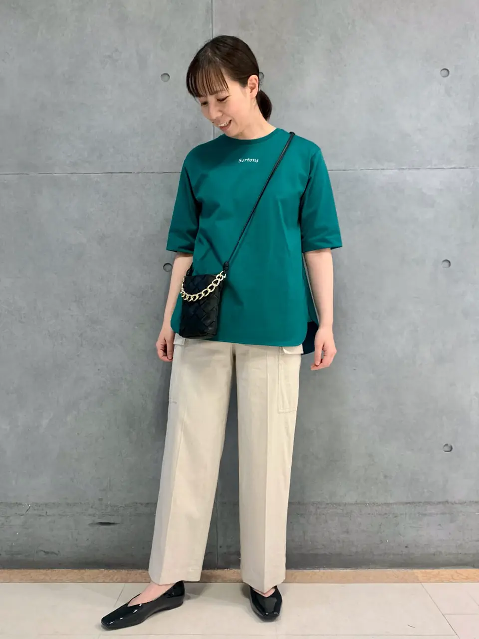 自由区 丸尾 コーディネート画像