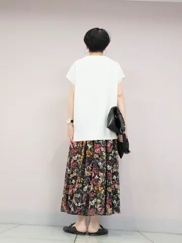 自由区 浅野 コーディネート画像