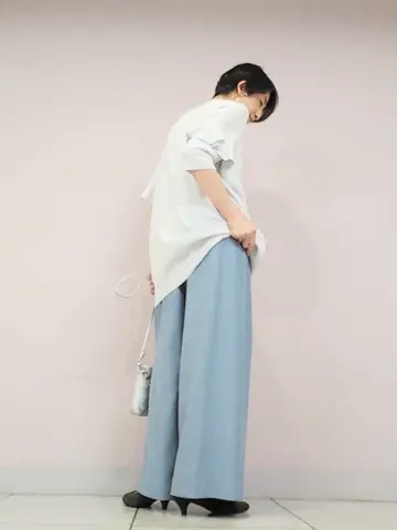 自由区 浅野 コーディネート画像