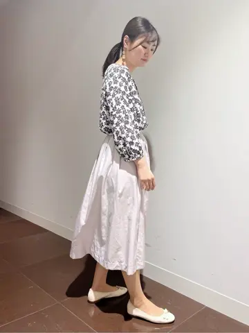 自由区 古宮 コーディネート画像