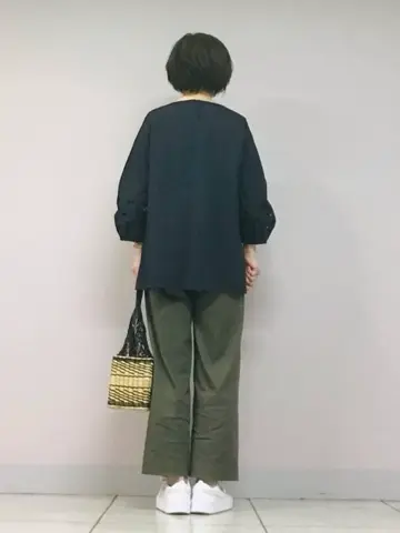 自由区 小森 コーディネート画像