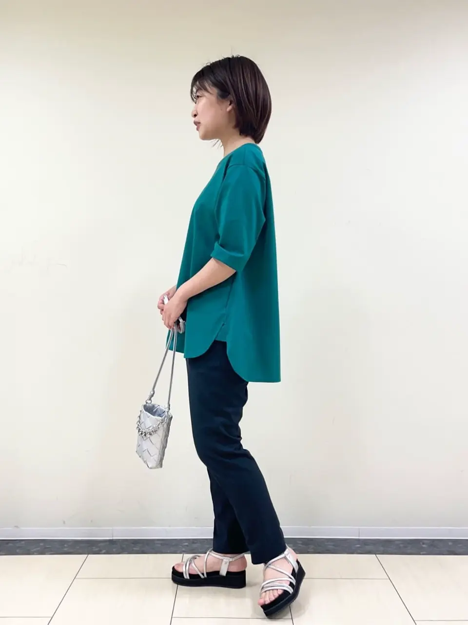 自由区 佐藤 コーディネート画像