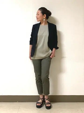 自由区 坂本 コーディネート画像