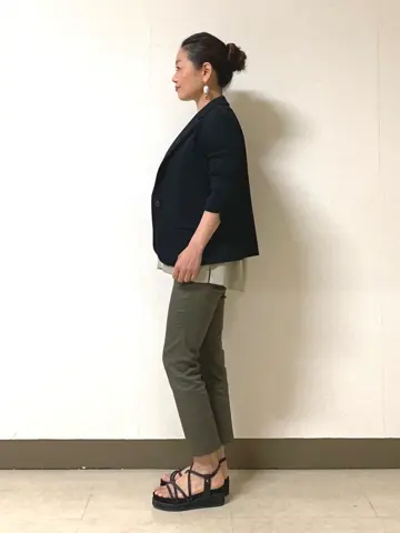 自由区 坂本 コーディネート画像