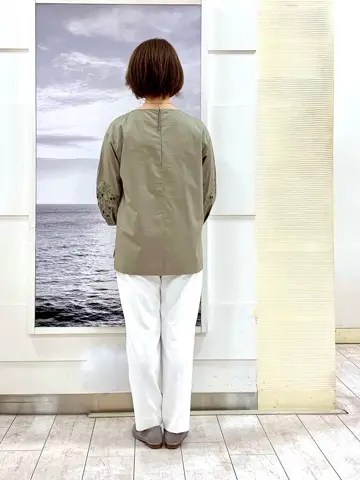 自由区 中鉢 コーディネート画像