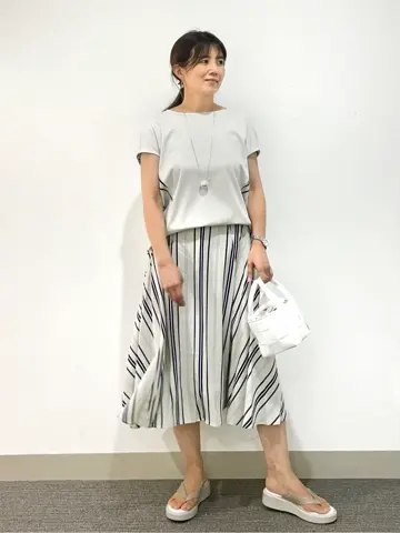 自由区 鈴木 コーディネート画像