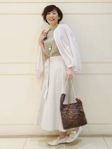 自由区 maruri コーディネート画像