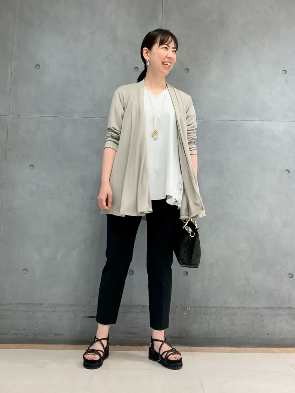  丸尾 コーディネート画像