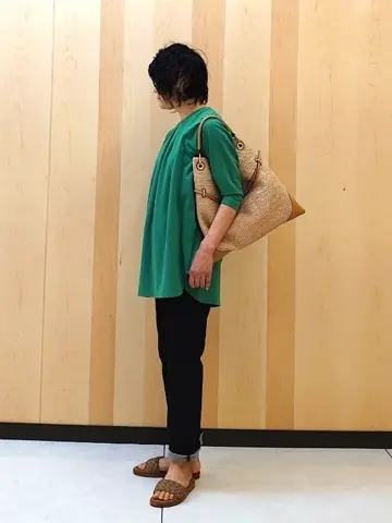 自由区 杉澤 コーディネート画像