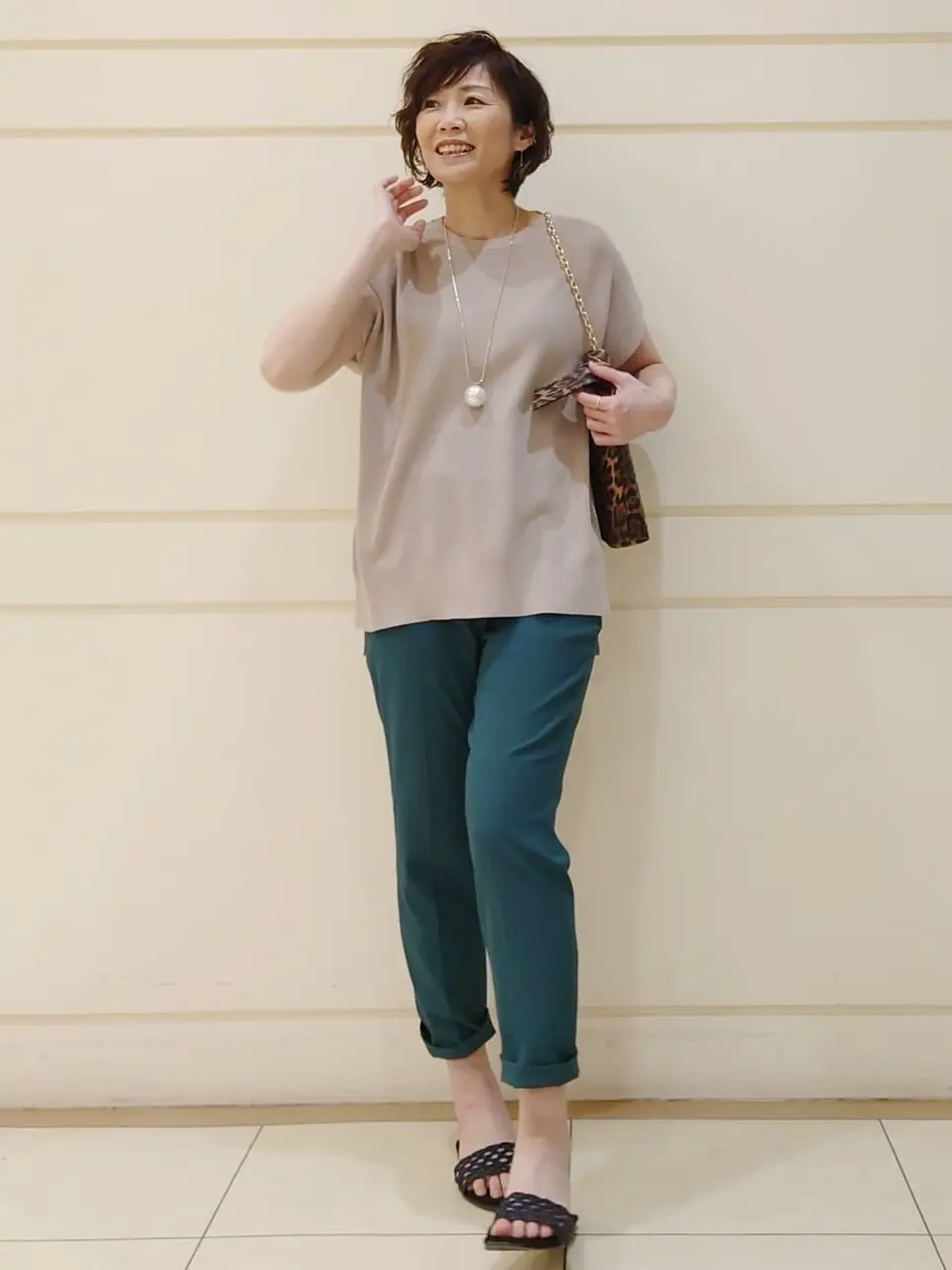 自由区 maruri コーディネート画像