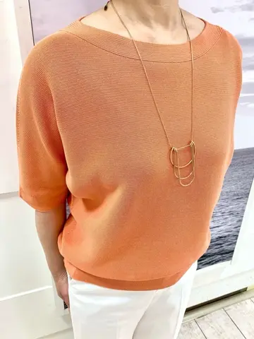 自由区 中鉢 コーディネート画像