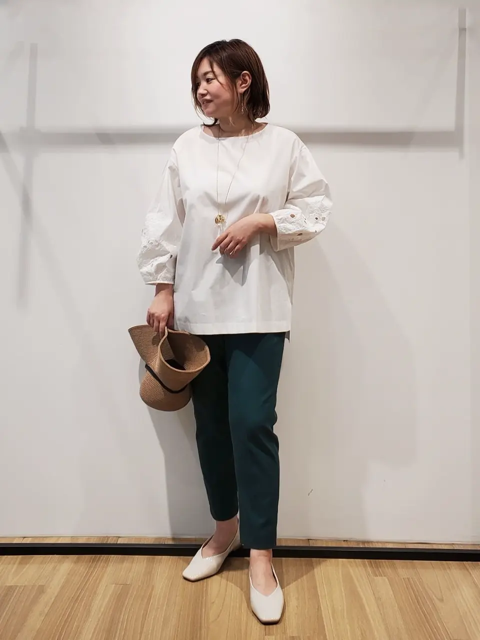  eri コーディネート画像