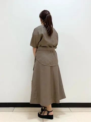 自由区 岡崎 コーディネート画像