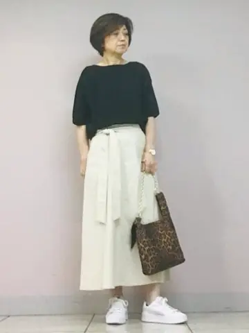 自由区 小森 コーディネート画像