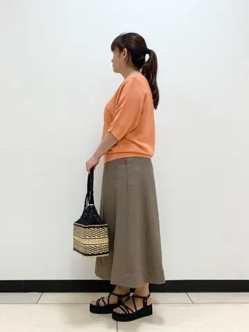 自由区 岡崎 コーディネート画像