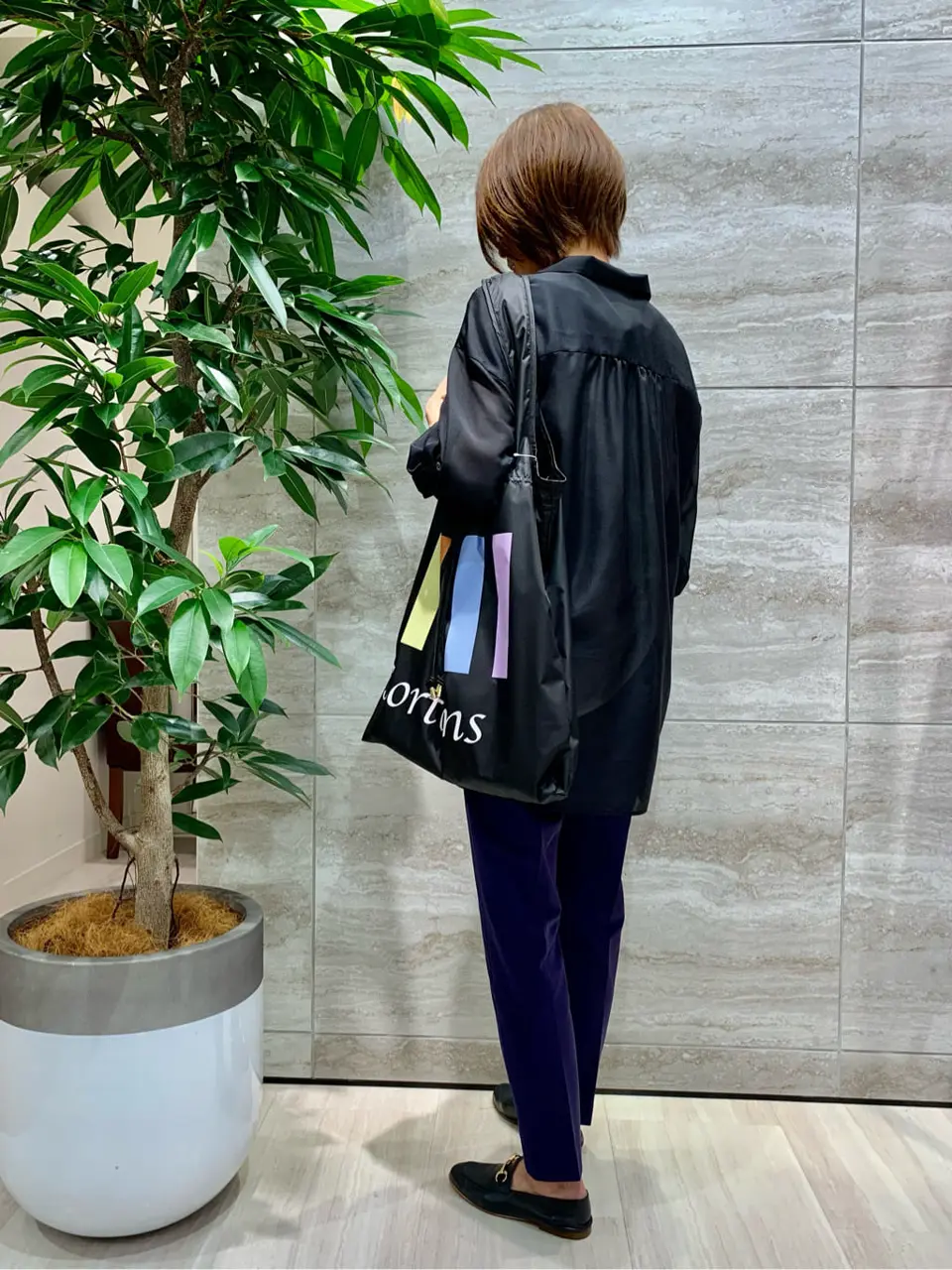 自由区 Ishii コーディネート画像