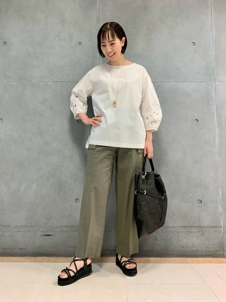  丸尾 コーディネート画像