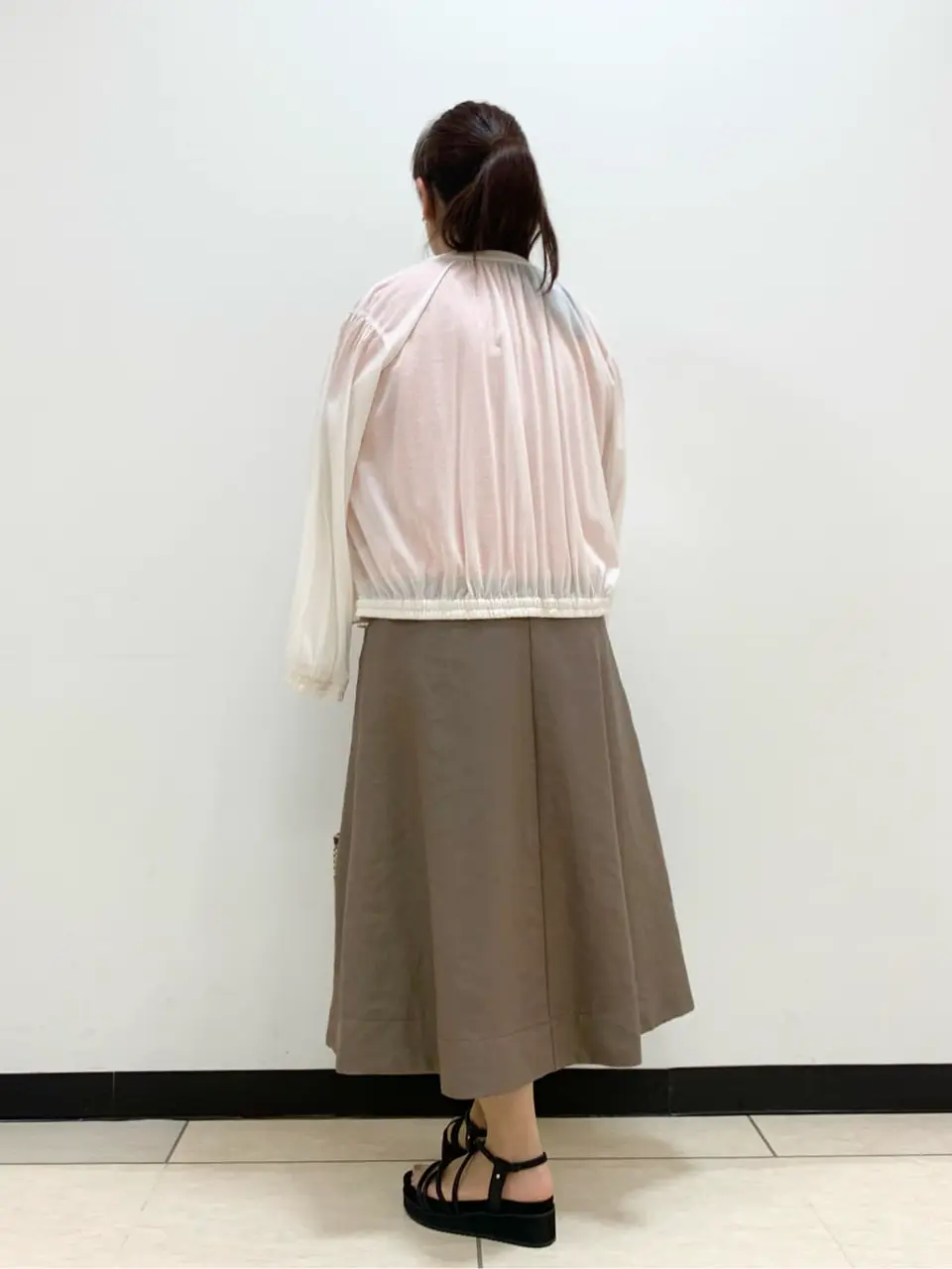 自由区 岡崎 コーディネート画像