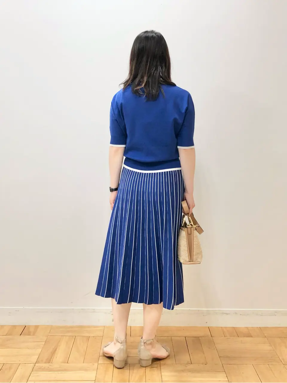 自由区 三木 コーディネート画像