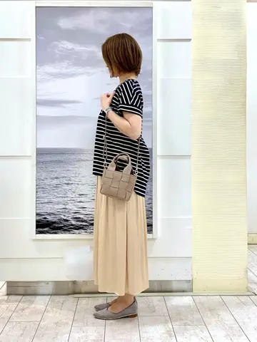 自由区 中鉢 コーディネート画像