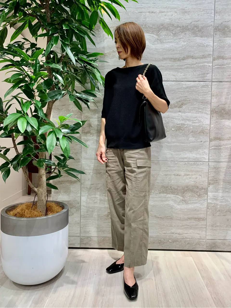 自由区 Ishii コーディネート画像