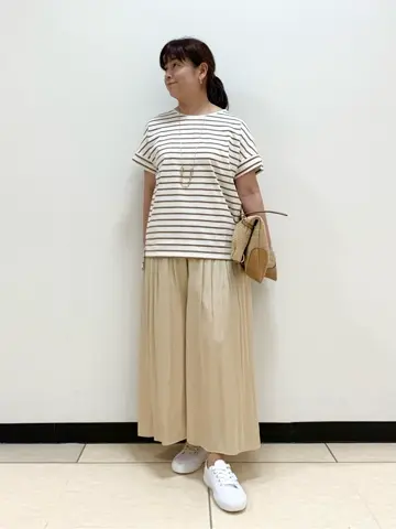 自由区 岡崎 コーディネート画像