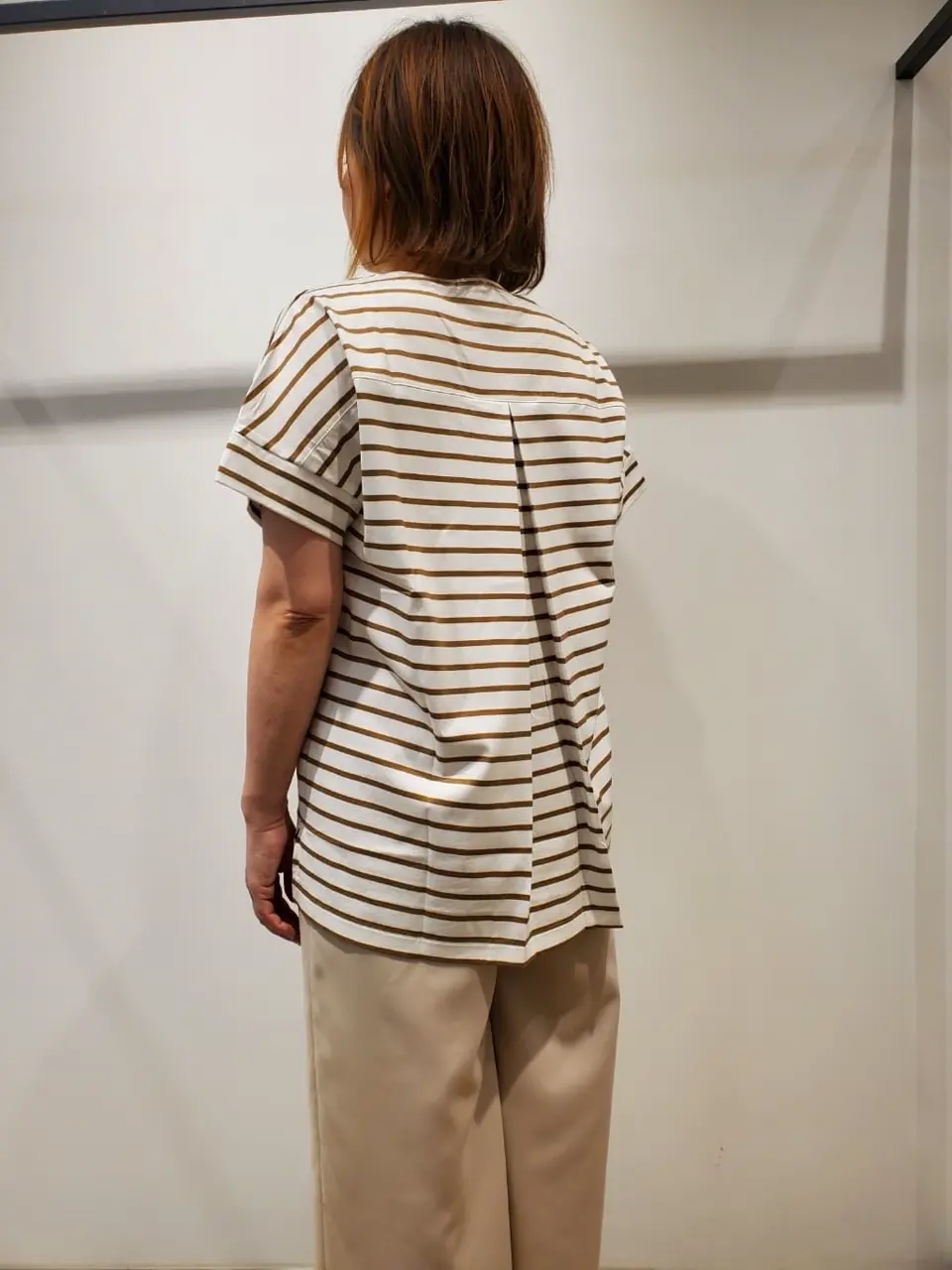 自由区 eri コーディネート画像