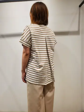 自由区 eri コーディネート画像