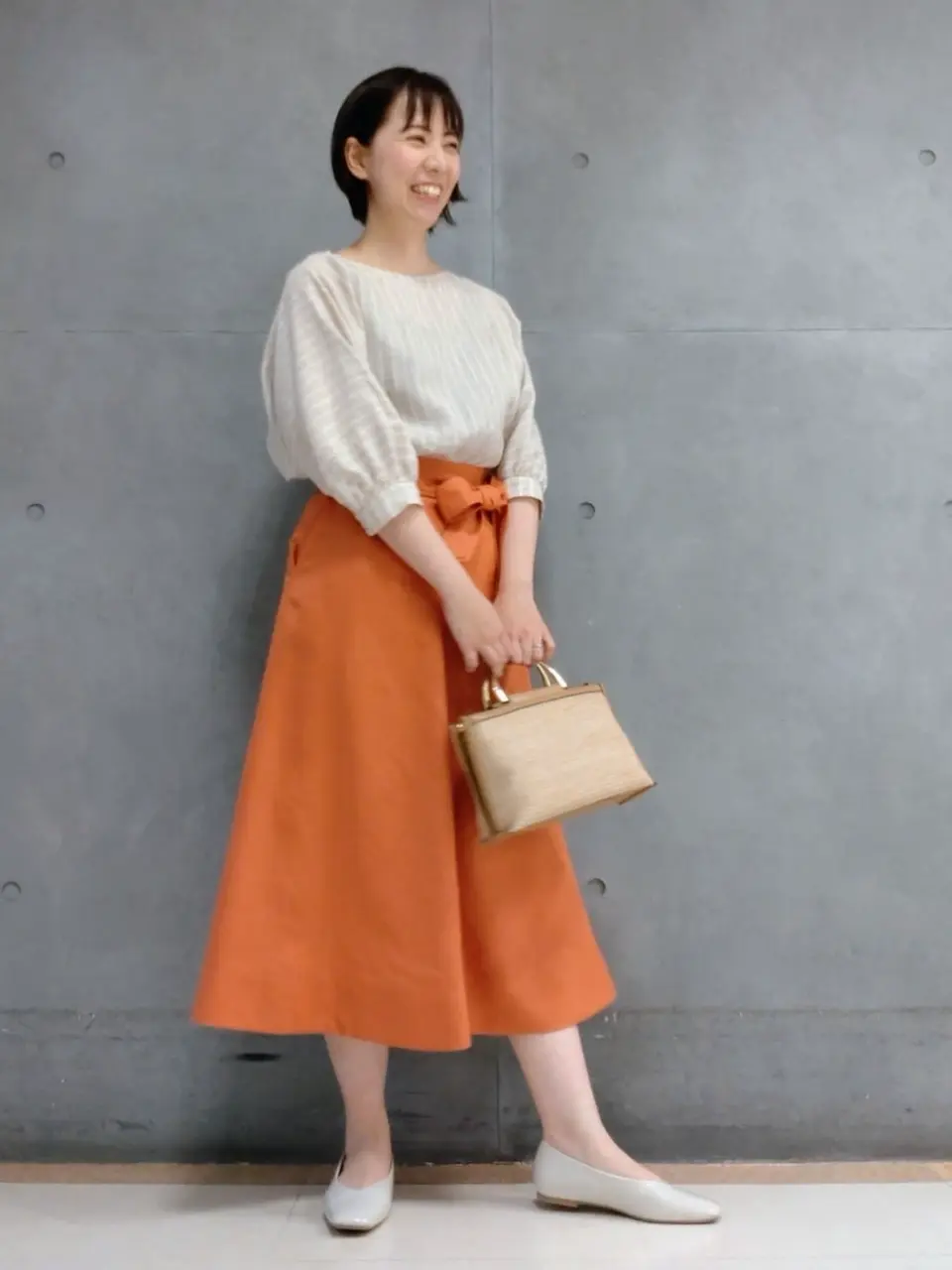  丸尾 コーディネート画像