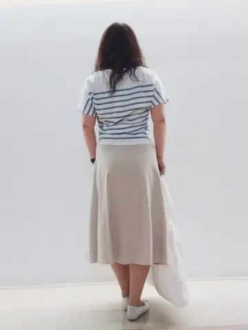 自由区 スタッフ コーディネート画像