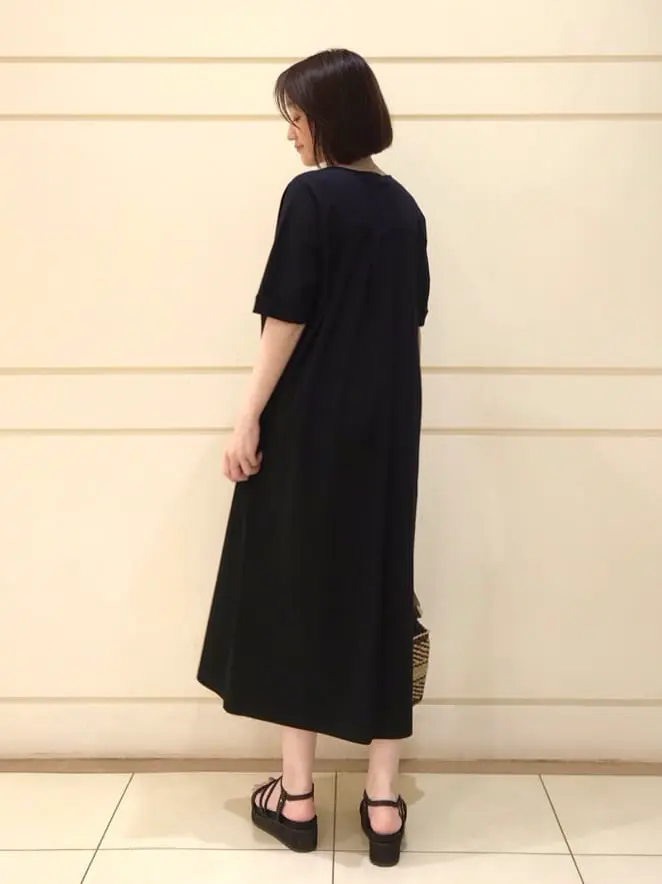 自由区 加藤 コーディネート画像