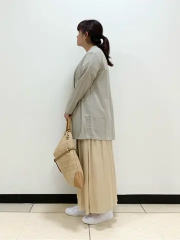 自由区 岡崎 コーディネート画像