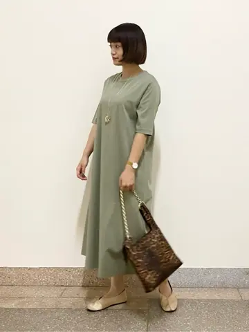 自由区 佐藤 コーディネート画像