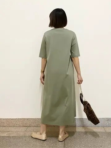 自由区 佐藤 コーディネート画像