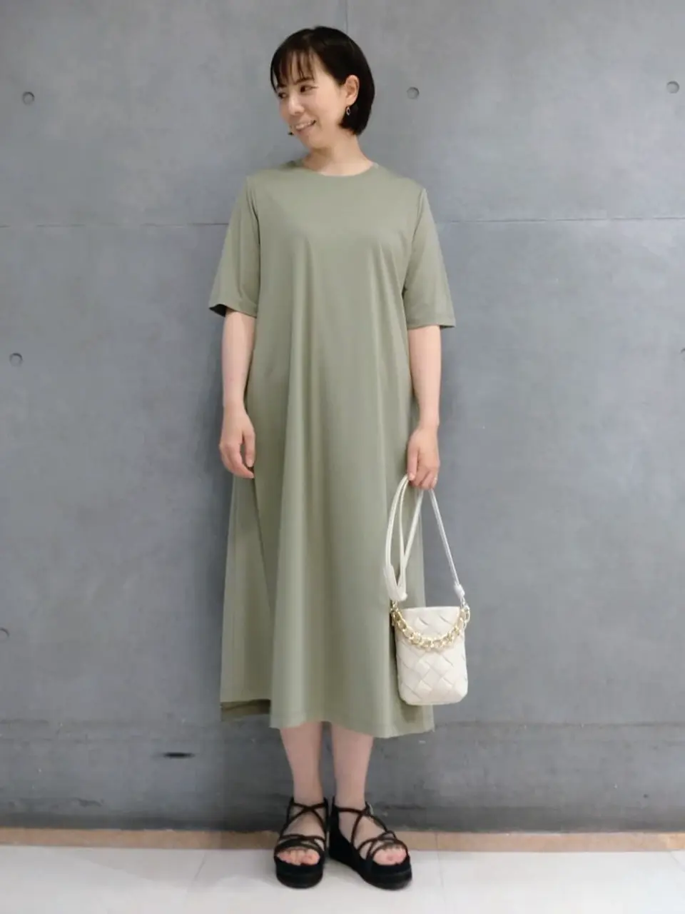 自由区 丸尾 コーディネート画像