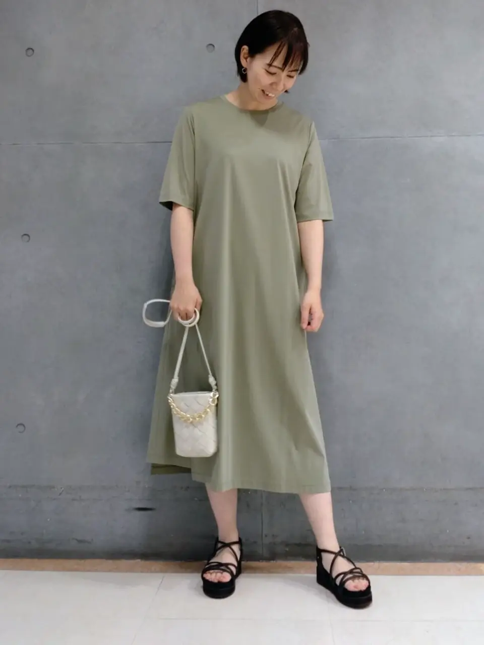 自由区 丸尾 コーディネート画像