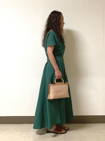 自由区 坂本 コーディネート画像