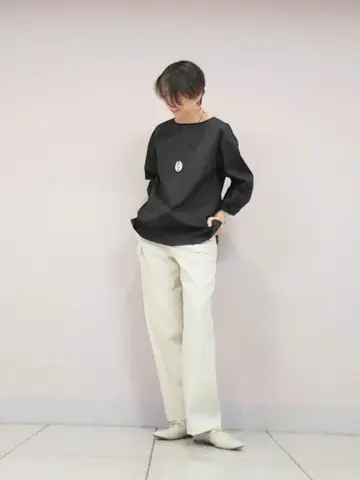 自由区 浅野 コーディネート画像